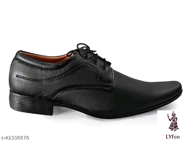 Catalog Name:*Unique Trendy Men Formal Shoes*Material: Syntethic LeatherFastening & Back Detail: Variable (Product Dependent)Pattern: SolidMultipack: 1 - 9