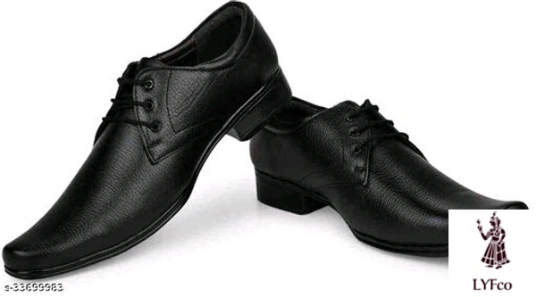 Catalog Name:*Unique Trendy Men Formal Shoes*Material: Syntethic LeatherSole Material: PVCFastening & Back Detail: Lace-UpPattern: SolidMultipack: 1 - 8