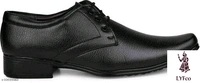 Catalog Name:*Unique Trendy Men Formal Shoes*Material: Syntethic LeatherSole Material: PVCFastening & Back Detail: Lace-UpPattern: SolidMultipack: 1 - 10