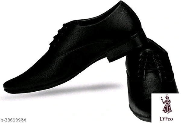 Catalog Name:*Unique Trendy Men Formal Shoes*Material: Syntethic LeatherSole Material: PVCFastening & Back Detail: Lace-UpPattern: SolidMultipack: 1 - 7