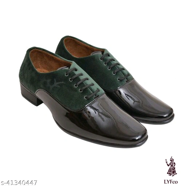 Catalog Name:*Modern Trendy Men Formal Shoes*Material: Syntethic LeatherSole Material: TPRFastening & Back Detail: Lace-UpPattern: Solid - 7