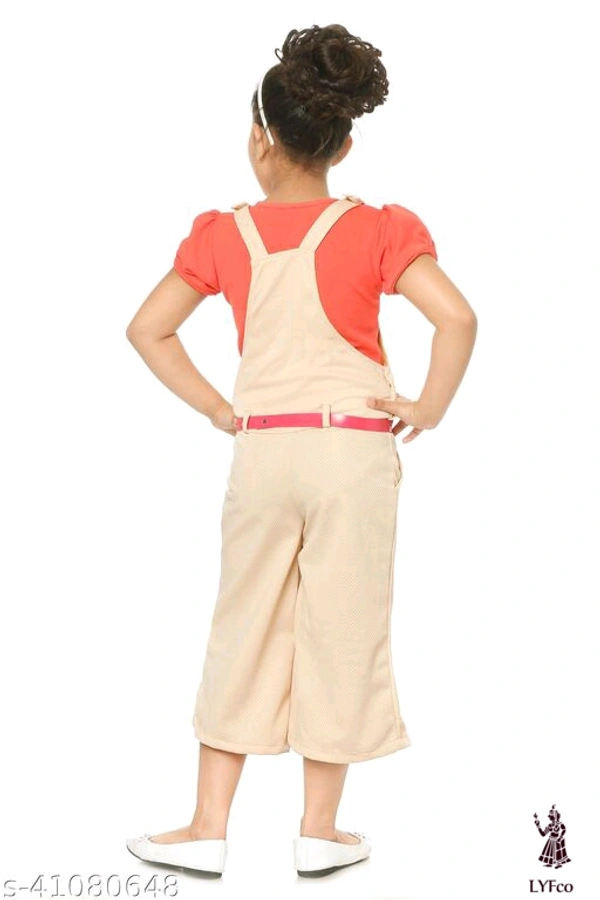 Catalog Name:*Modern Stylus Girls Dungarees*Fabric: Cotton BlendMultipack: Single - 5-6