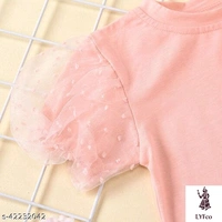 Catalog Name:*Pretty Elegant Girls Top & Bottom Sets*Top Fabric: Polyester,CottonBottom Fabric: Polyester,CottonSleeve Length: Short SleevesTop Pattern: Printed,SolidBottom Pattern: Printed,SolidMultipack: SingleAdd-Ons: No Add Ons - 4-5