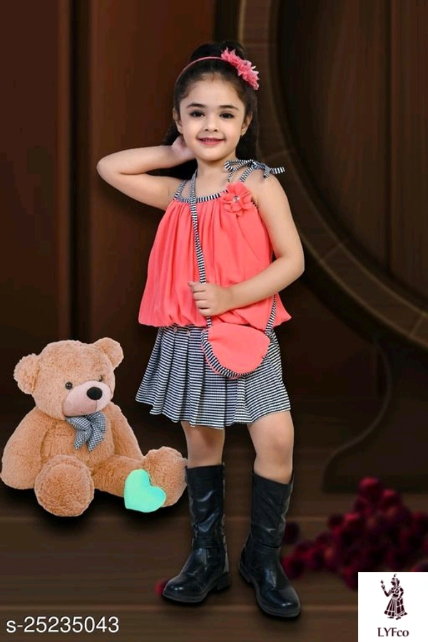 Catalog Name:*Princess Elegant Girls Top & Bottom Sets*Top Fabric: GeorgetteBottom Fabric: Hosiery CottonSleeve Length: Sleeveless,Shoulder StrapsTop Pattern: Self-Design,SolidBottom Pattern: Self Design,StripedMultipack: Pack Of 3,SingleAdd-Ons: No Add Ons - 1-2 Years