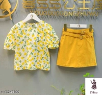 Catalog Name:*Tinkle Comfy Girls Top & Bottom Sets*Top Fabric: CottonBottom Fabric: CottonSleeve Length: Short SleevesTop Pattern: PrintedBottom Pattern: Self DesignMultipack: SingleAdd-Ons: Top/Tshirt - 5-6
