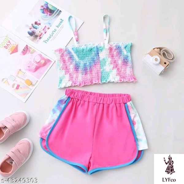 Catalog Name:*Tinkle Comfy Girls Top & Bottom Sets*Top Fabric: CottonBottom Fabric: CottonSleeve Length: Short SleevesTop Pattern: PrintedBottom Pattern: Self DesignMultipack: SingleAdd-Ons: Top/Tshirt - 5-6