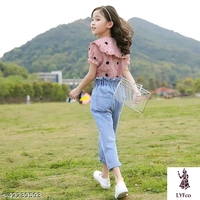 Catalog Name:*Agile Fancy Girls Top & Bottom Sets*Top Fabric: CottonBottom Fabric: CottonSleeve Length: Short SleevesTop Pattern: Solid,PrintedBottom Pattern: Solid,PrintedMultipack: SingleAdd-Ons: No Add Ons,Hairband - 4-5 Years