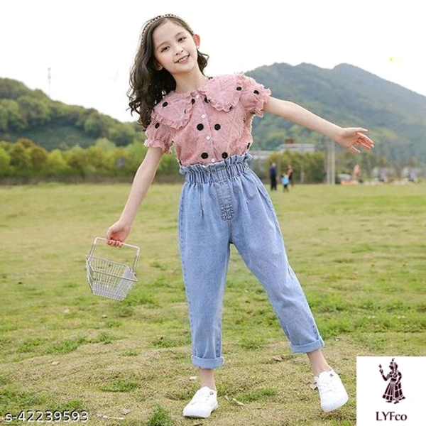 Catalog Name:*Agile Fancy Girls Top & Bottom Sets*Top Fabric: CottonBottom Fabric: CottonSleeve Length: Short SleevesTop Pattern: Solid,PrintedBottom Pattern: Solid,PrintedMultipack: SingleAdd-Ons: No Add Ons,Hairband - 5-6