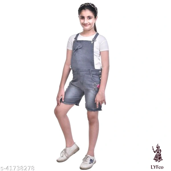 Catalog Name:*Agile Funky Girls Dungarees*Fabric: DenimPattern: Product DependentMultipack: Single - 11-12