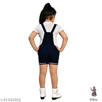 Catalog Name:*Princess Elegant Girls Dungarees*Fabric: Cotton BlendPattern: PrintedMultipack: Single - 3-4
