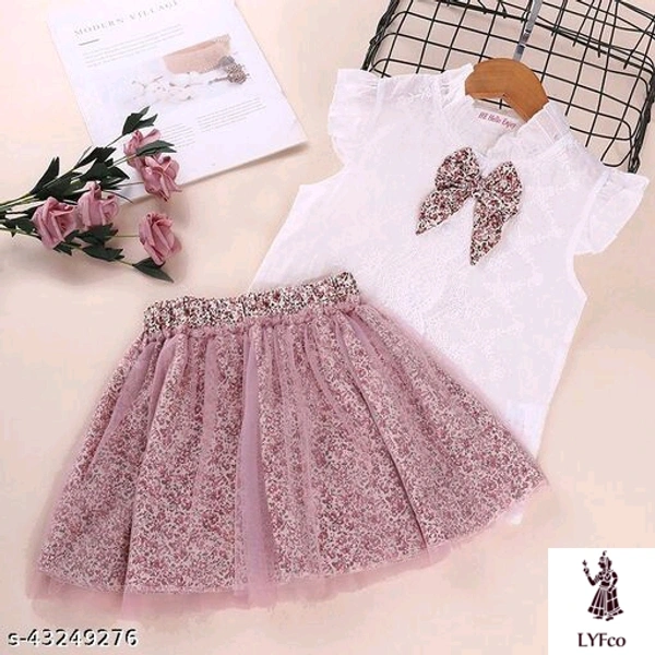 Catalog Name:*Flawsome Elegant Girls Top & Bottom Sets*Top Fabric: CottonBottom Fabric: CottonSleeve Length: Short SleevesTop Pattern: PrintedBottom Pattern: Self DesignMultipack: SingleAdd-Ons: Top/Tshirt - 2-3