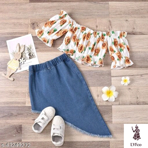 Catalog Name:*Flawsome Elegant Girls Top & Bottom Sets*Top Fabric: CottonBottom Fabric: CottonSleeve Length: Short SleevesTop Pattern: PrintedBottom Pattern: Self DesignMultipack: SingleAdd-Ons: Top/Tshirt - 3-4