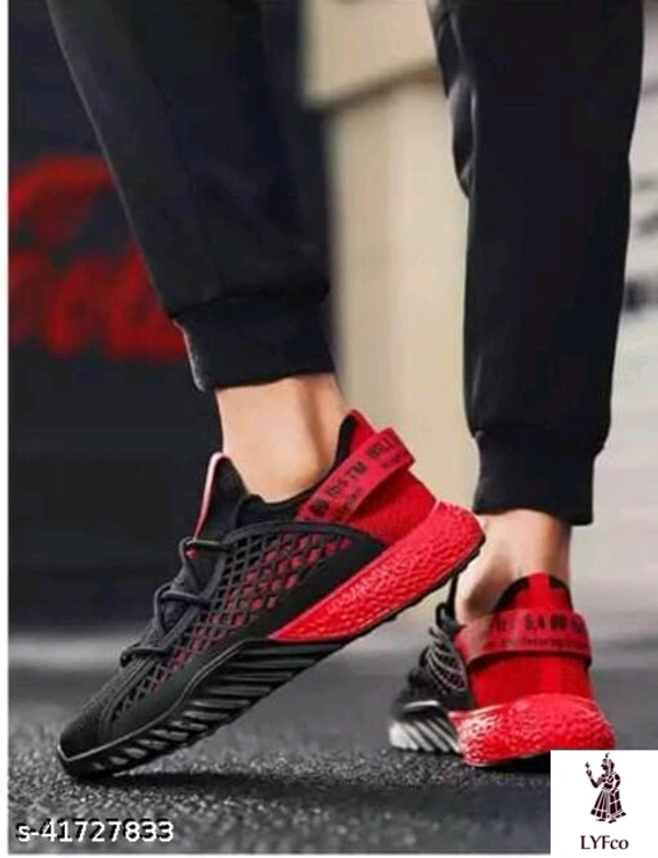 Catalog Name:*Aadab Fashionable Men Sports Shoes*Material: MeshSole Material: RubberFastening & Back Detail: Lace-UpPattern: PrintedMultipack: 1 - 6