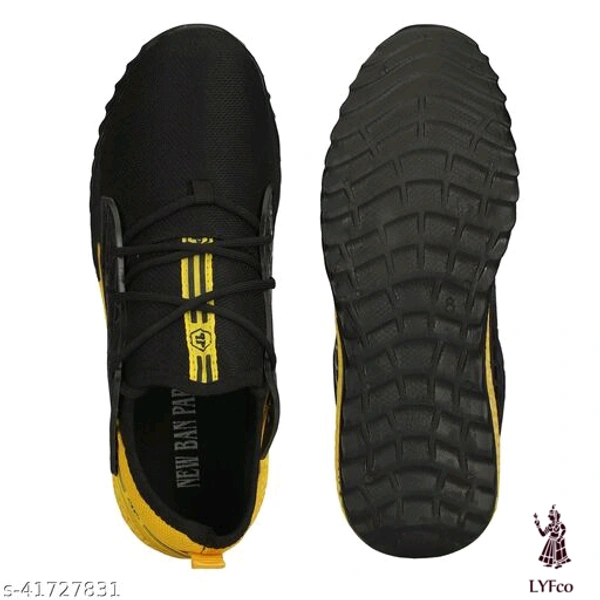 Catalog Name:*Aadab Fashionable Men Sports Shoes*Material: MeshSole Material: RubberFastening & Back Detail: Lace-UpPattern: PrintedMultipack: 1 - 8