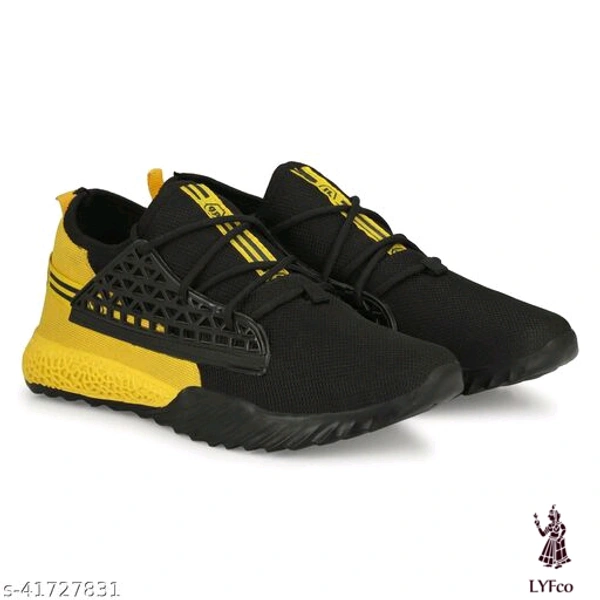 Catalog Name:*Aadab Fashionable Men Sports Shoes*Material: MeshSole Material: RubberFastening & Back Detail: Lace-UpPattern: PrintedMultipack: 1 - 8
