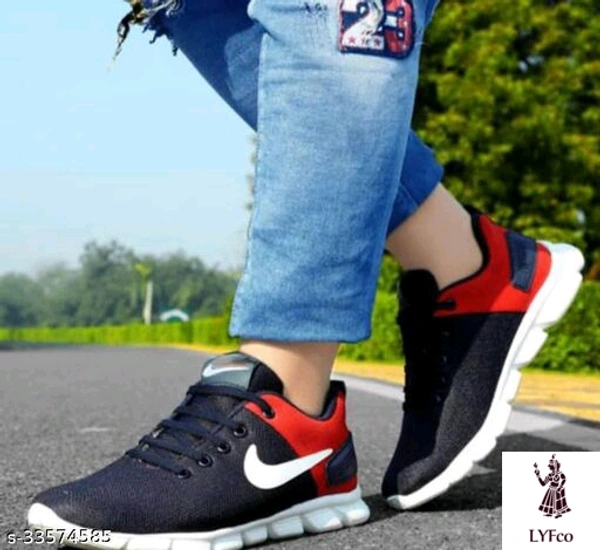 Catalog Name:*Latest Trendy Men Sports Shoes*Material: Syntethic Leather / MeshSole Material: EvaPattern: Solid - 7