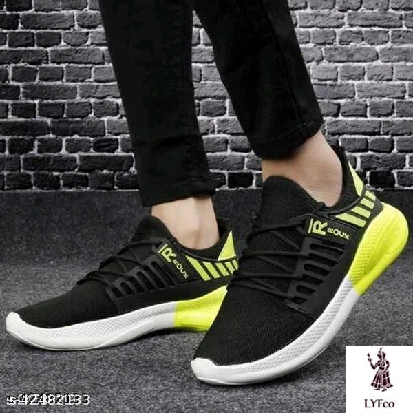 Catalog Name:*Unique Graceful Men Sports Shoes*Material: MeshSole Material: EVAFastening & Back Detail: Lace-UpMultipack: 1 - 6