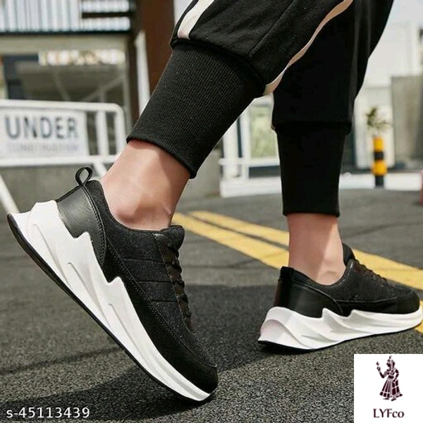 Catalog Name:*Latest Fashionable Men Sports Shoes*Material: Syntethic LeatherSole Material: RubberFastening & Back Detail: Lace-UpPattern: PrintedMultipack: 1 - 10