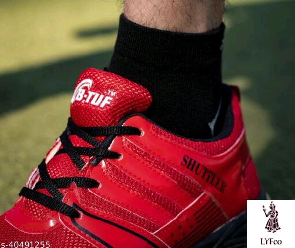 Catalog Name:*Latest Attractive Men Sports Shoes*Material: Syntethic LeatherSole Material: RubberFastening & Back Detail: Lace-UpMultipack: 1 - 9