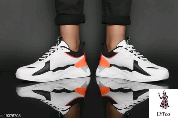Catalog Name:*Unique Fashionable Men Sports Shoes*Material: MeshFastening & Back Detail: Lace-UpPattern: ColorblockedMultipack: 1 - 6