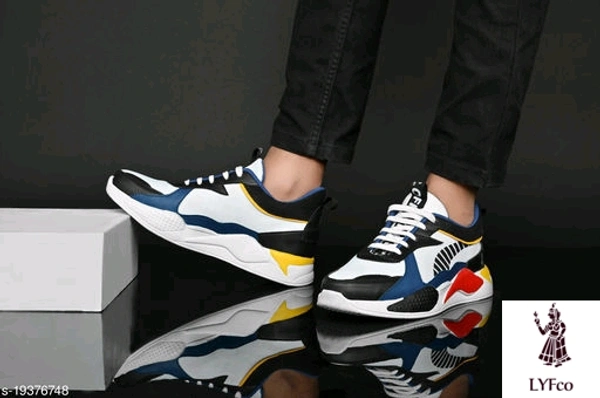 Catalog Name:*Unique Fashionable Men Sports Shoes*Material: MeshFastening & Back Detail: Lace-UpPattern: ColorblockedMultipack: 1 - 6