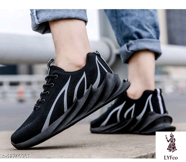 Catalog Name:*Unique Trendy Men Sports Shoes*Material: MeshSole Material: RubberFastening & Back Detail: Lace-UpPattern: SolidMultipack: 1 - 7