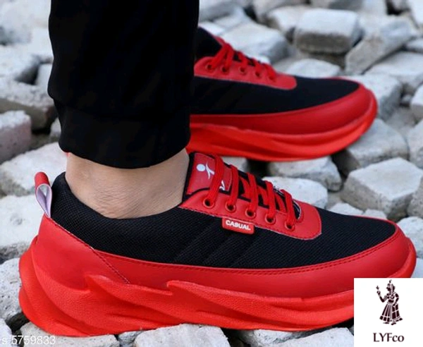 Catalog Name:*Latest Fabulous Men Sports Shoes*Material: MeshSole Material: Air MixPattern: SolidMultipack: 1 - 6