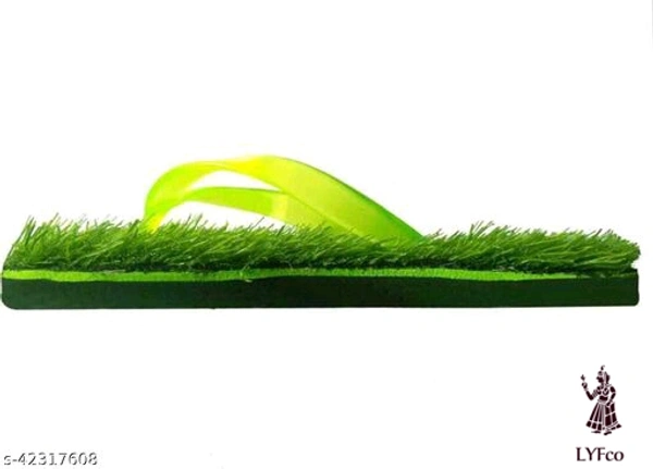 Catalog Name:*Relaxed Graceful Men Flip Flops*Material: PU / LeatherSole Material: RubberFastening & Back Detail: BucklePattern: Product DependentMultipack: 1 - 8