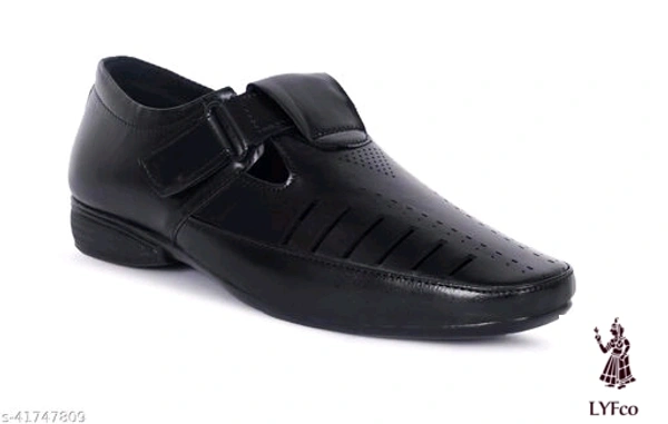 Catalog Name:*Relaxed Attractive Men Sandals*Material: Syntethic LeatherSole Material: PVCFastening & Back Detail: VelcroPattern: SolidMultipack: 1 - 9