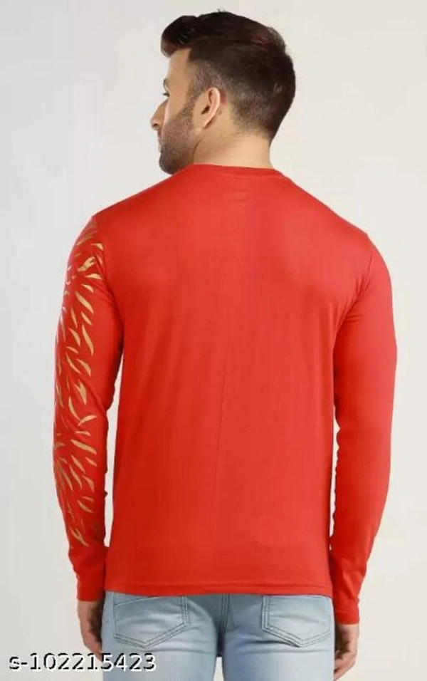 T Shirt  - M