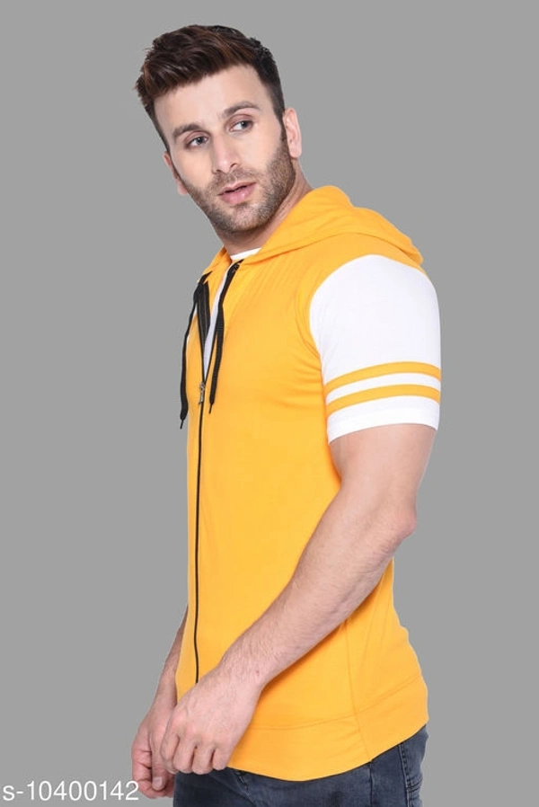 T Shirt  - M