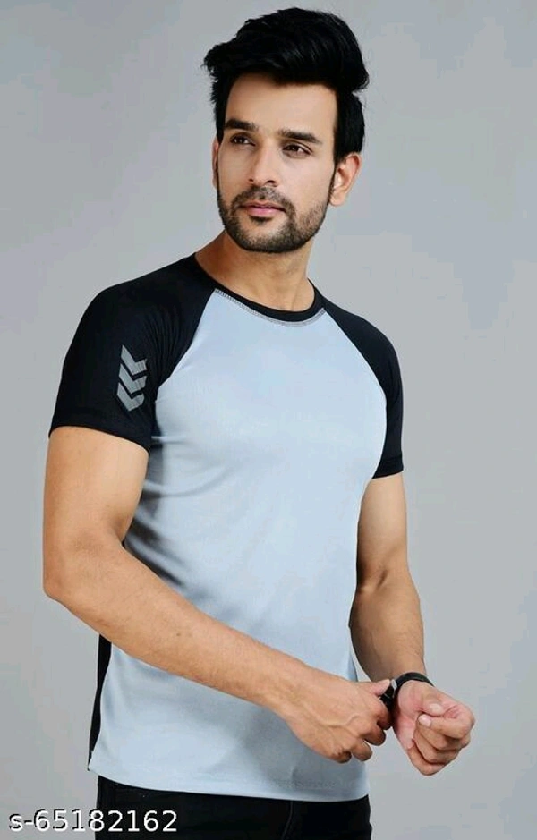 T Shirt  - L
