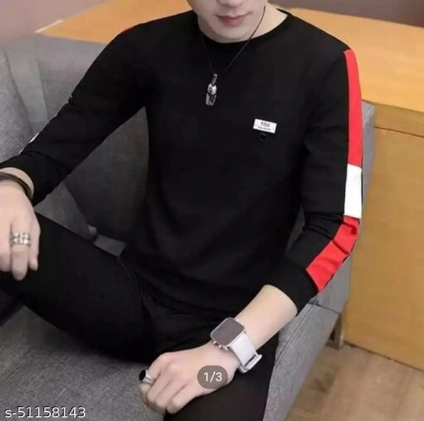 T Shirt  - L