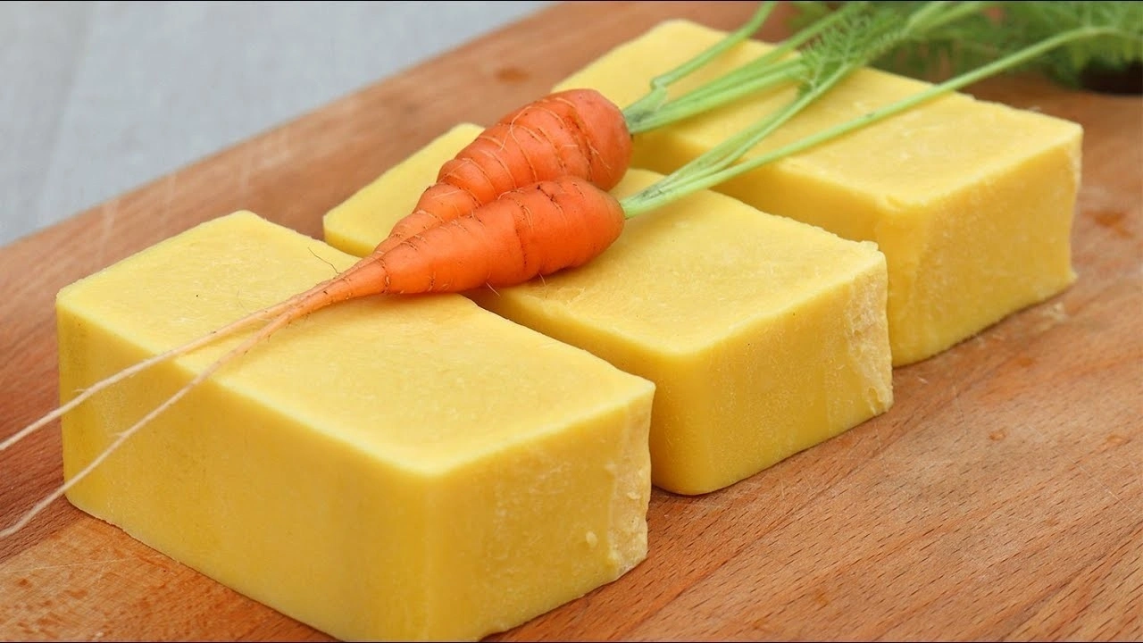 CARROT SOAP ( MILK BASE ) - 75g