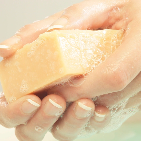 D- TAN SOAP  - 100g
