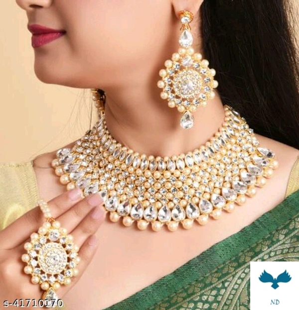 Shimmering Graceful Jewellery Sets