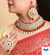 Shimmering Graceful Jewellery Sets
