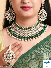 Shimmering Graceful Jewellery Sets