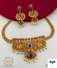 Shimmering Chic Jewellery Sets