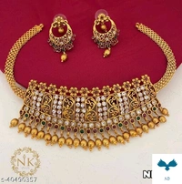 Shimmering Chic Jewellery Sets