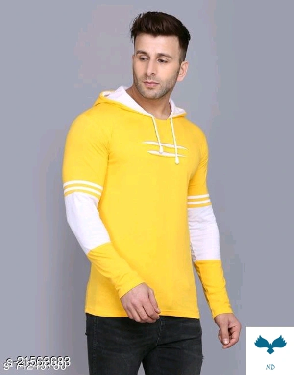 Trendy Mens T-shirt - S