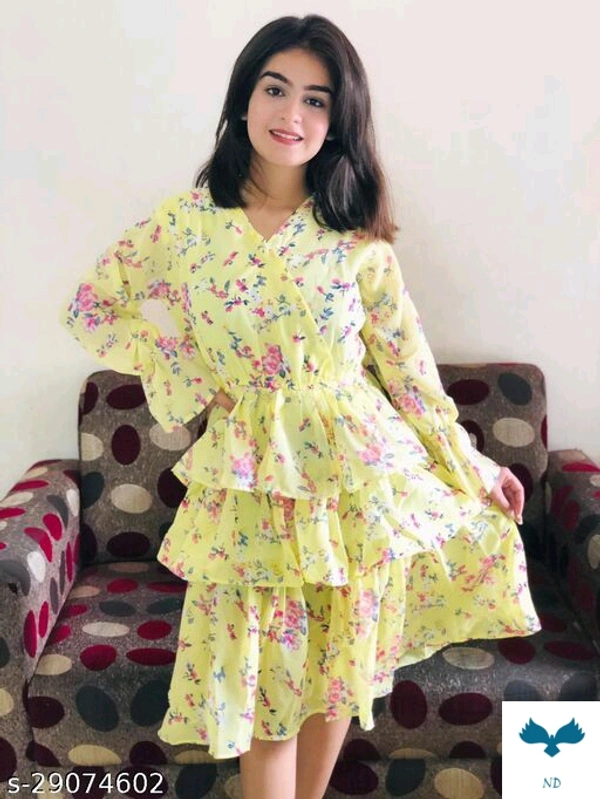 Pretty Elegant Women Dresses - XL
