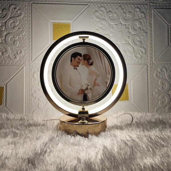 Tube Type A17 - Premium Crystal LED Frame