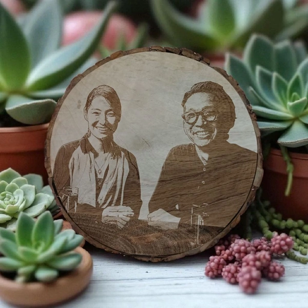 12x12 Inch Round Natural Engraved Wood