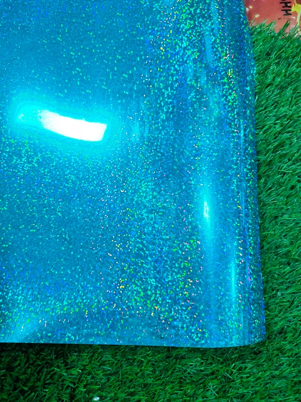 Holographic Vinyl - 003