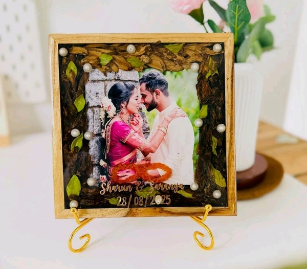 Varmala and Thali Preserved in12inch Wooden Frame With 10mm Depth Design 1