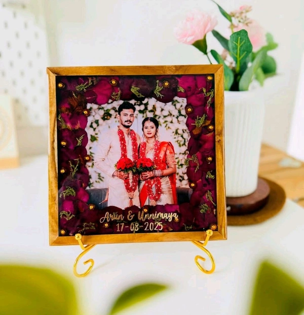 Varmala and Thali Preserved in12inch Wooden Frame With 10mm Depth Design 2