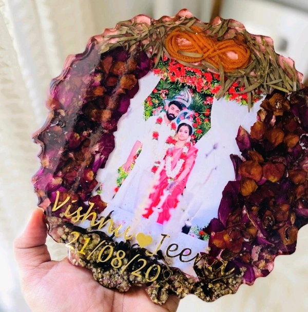 8inch Round Agate Resin Frame - Varmala With thali Preservation