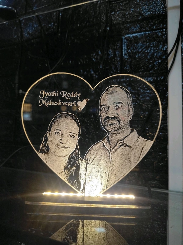 Photo Engraved Heart Shape Clear Acrylic With LED Base 