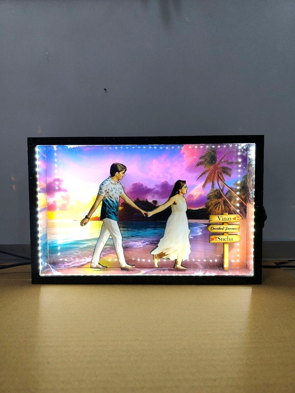 Couple Walking on Beach - Cutout Miniature LED BOX MAZ07 - A4 size